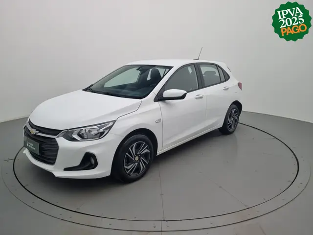 Carro Chevrolet Onix Plus 2024 LT 1.0