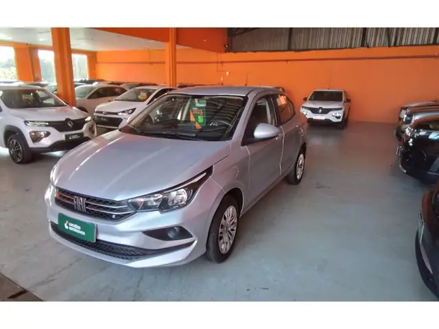 Carro Fiat Cronos 2023 Drive 1.3 (Flex) MT