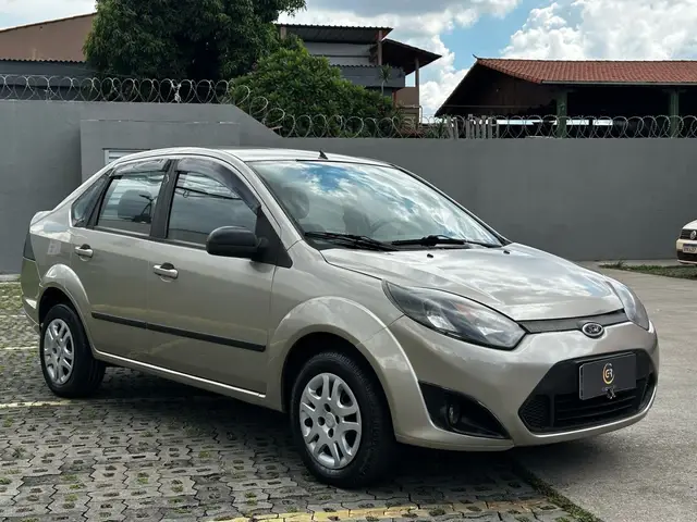 Carro Ford Fiesta Sedan 2007 1.6 (Flex)