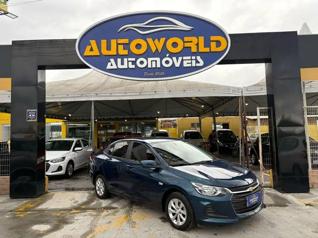 Carro Chevrolet Onix Plus 2021 1.0 LT (Flex)