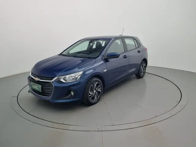 Carro Chevrolet Onix Plus 2024 LT 1.0