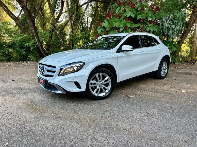 Mercedes-Benz GLA 200 GLA 200 1.6 Advance