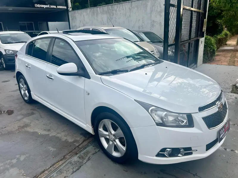 Chevrolet Cruze Sport6 LTZ 1.8 16V Ecotec (Mec) (Flex)