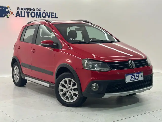 Carro Volkswagen CrossFox 2013 1.6 VHT (Flex)