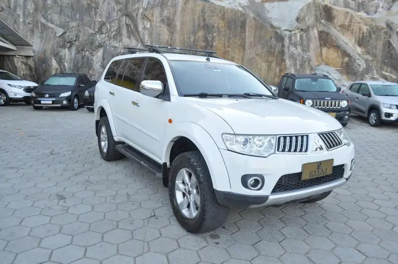 Mitsubishi Pajero Dakar 3.2 HPE 4WD (aut)
