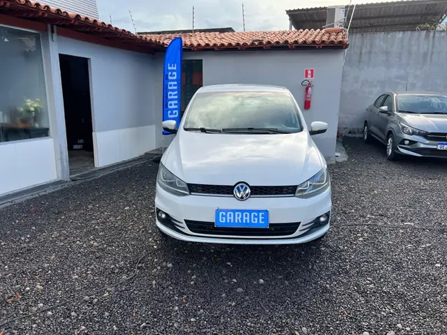 Carro Volkswagen Fox 2016 1.0 MPI Trendline (Flex)