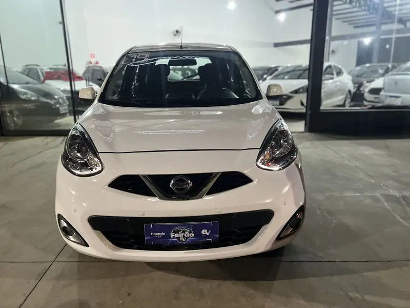 Nissan March 1.0 12V S (Flex)