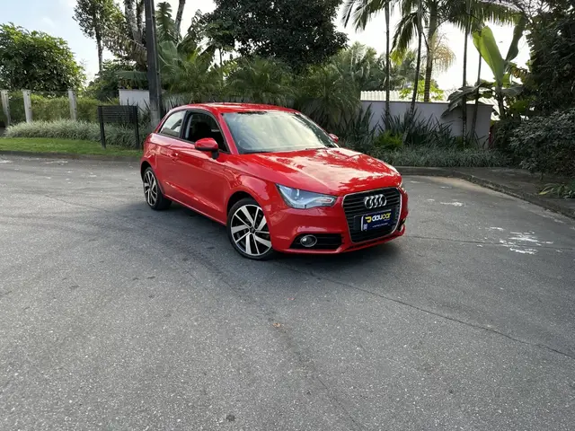 Carro Audi A1 2011 1.4 TFSI Attraction S Tronic