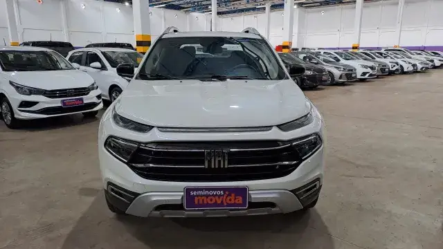 Carro Fiat Toro 2023 Volcano 2.0 TDI 4x4 (Aut)