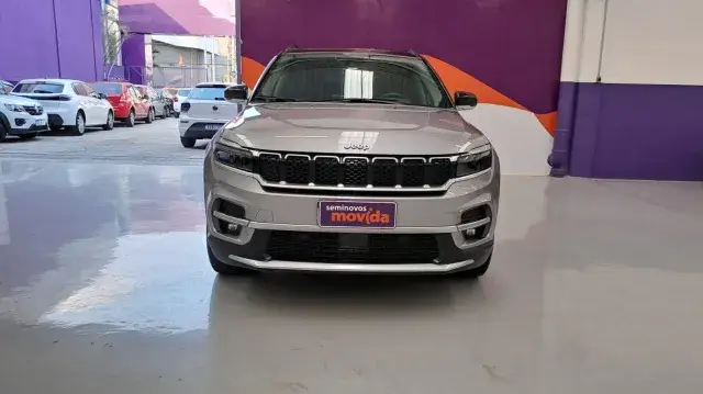 Carro Jeep Commander 2023 Limited 1.3 T270