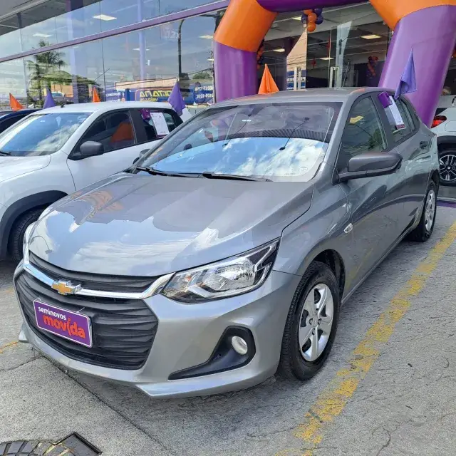 Carro Chevrolet Onix 2024 1.0