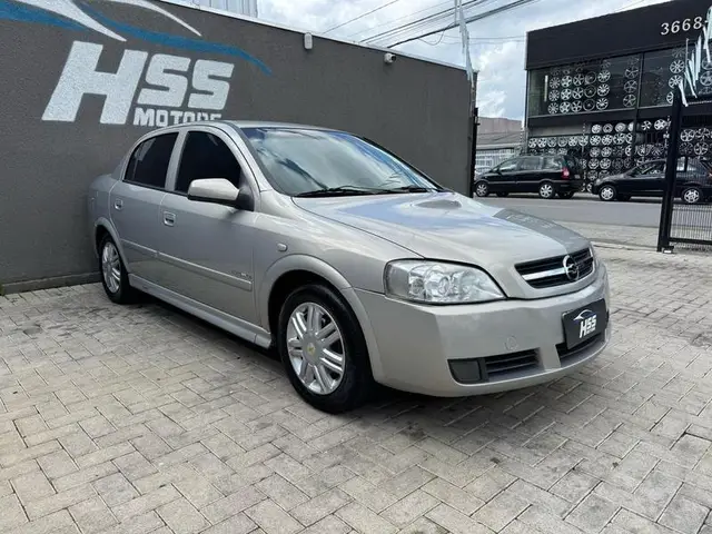 Carro Chevrolet Astra Sedan 2005 Elegance 2.0 (Flex) (Aut)