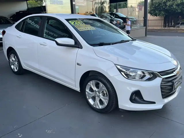 Carro Chevrolet Onix Plus 2023 LTZ 1.0 Turbo