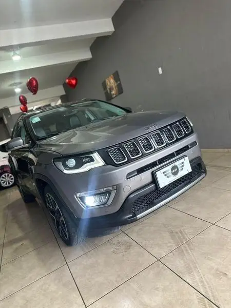 Carro Jeep Compass 2019 2.0 Limited (Aut) (Flex)