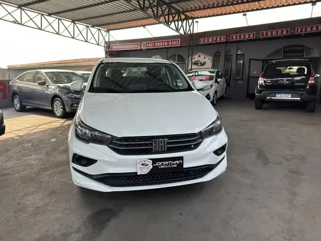 Carro Fiat Cronos 2023 Drive 1.0 (Flex) MT