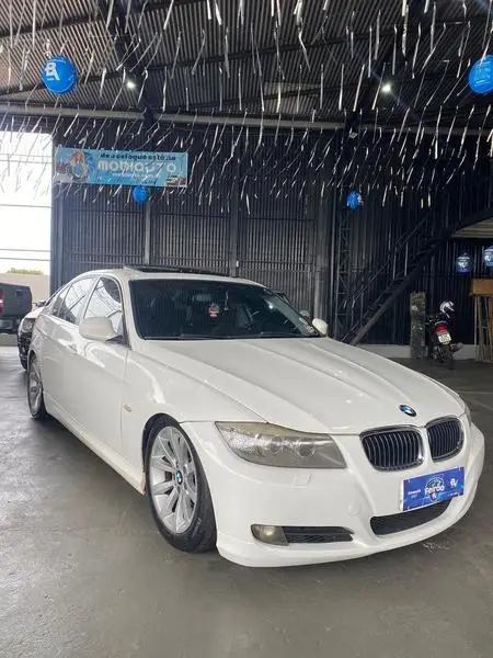 BMW 325i 325i (aut)