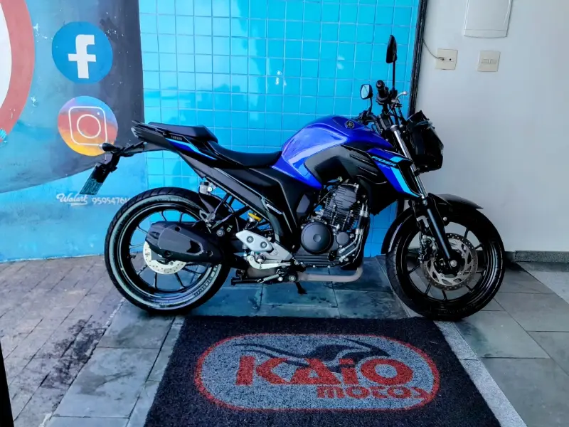 Yamaha Fazer FZ25 Flex