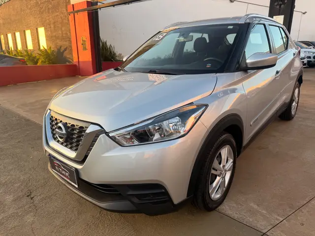Carro Nissan Kicks 2018 1.6 S CVT (Flex)
