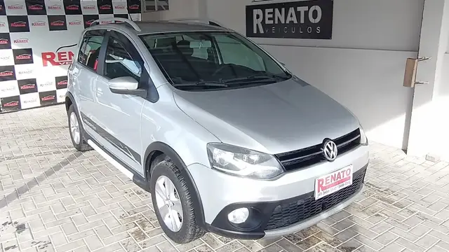 Carro Volkswagen CrossFox 2011 1.6 (Flex)