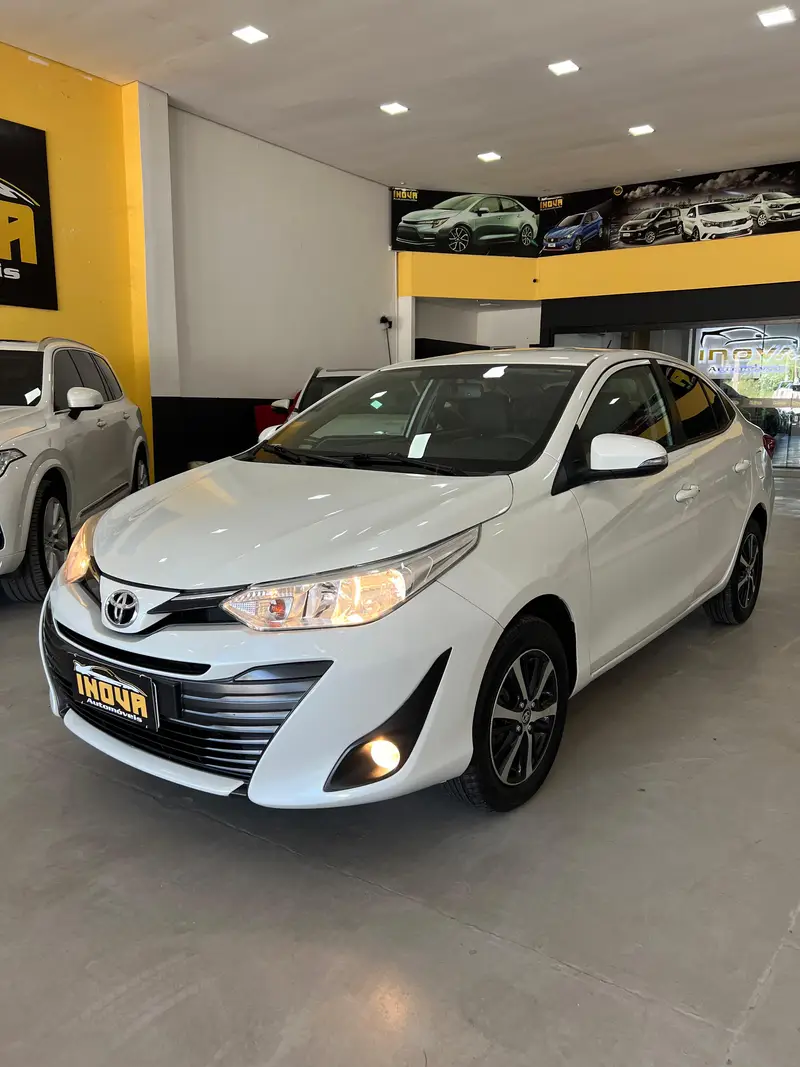 Toyota Yaris 1.5 XS Connect CVT (Flex)