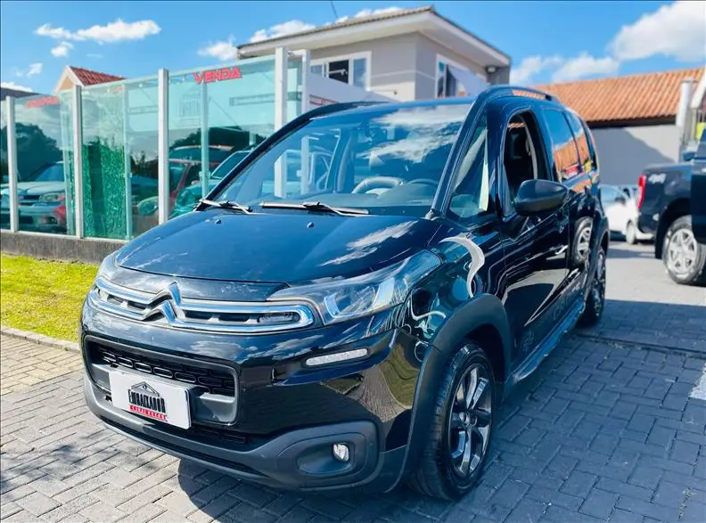 Citroën 1.6 16V Live (Flex) (Aut)