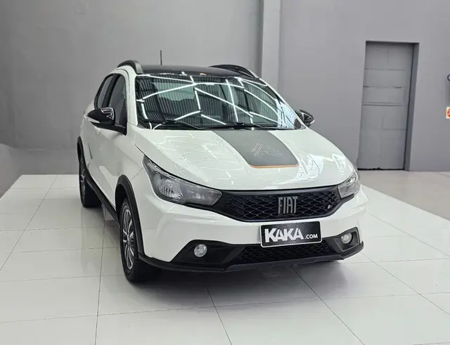 Carro Fiat Argo 2023 Trekking 1.3 (Aut.)