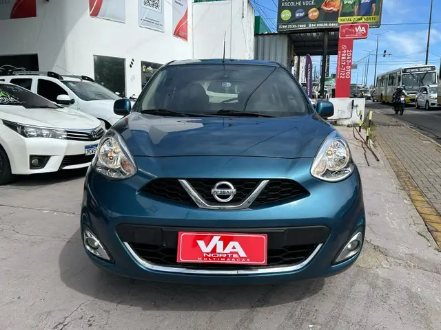 Carro Nissan March 2015 1.0 12V SV (Flex)