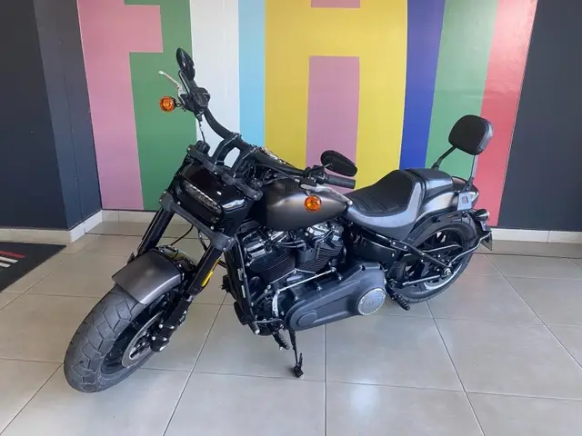 Carro Harley-Davidson FAT BOB FXFB 2020 Fat Bob FXFB