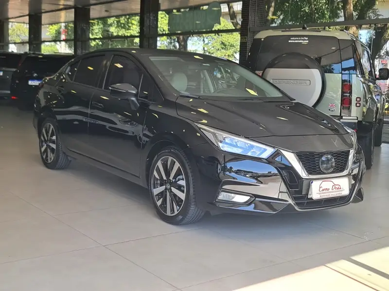 Nissan Versa Exclusive 1.6 (Flex) (Aut)