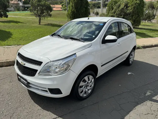 Carro Chevrolet Agile 2012 LT 1.4 8V (Flex)