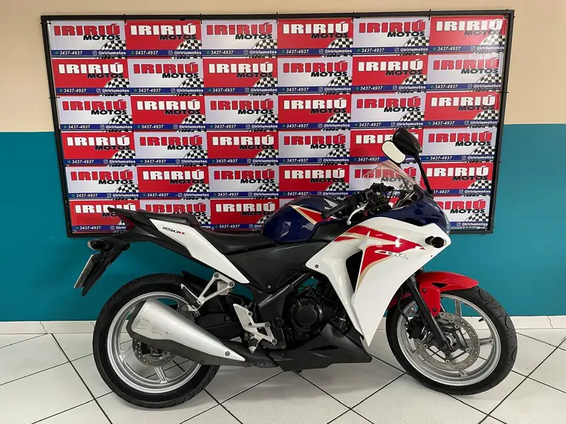 Honda CBR 250R Standard