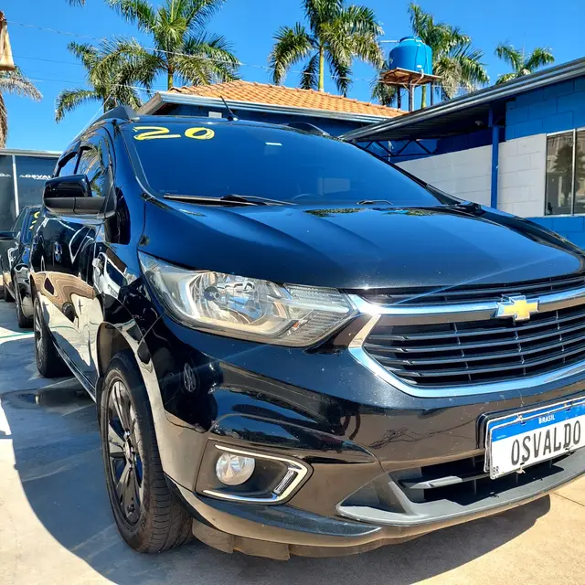 Carro Chevrolet Spin 2020 Premier 7S 1.8 (Aut) (Flex)