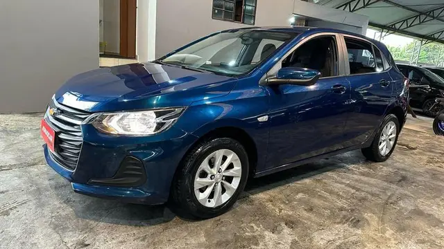 Carro Chevrolet Onix 2022 LT 1.0
