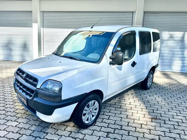 Carro Fiat Doblò 2004 EX 1.3 16V Fire