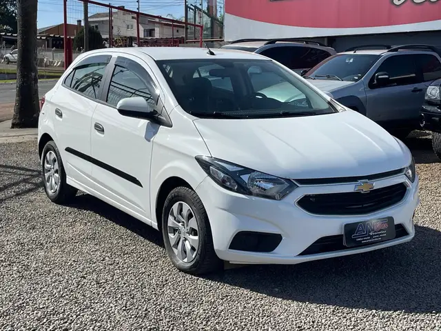 Carro Chevrolet Onix 2020 LT 1.0 (Flex)