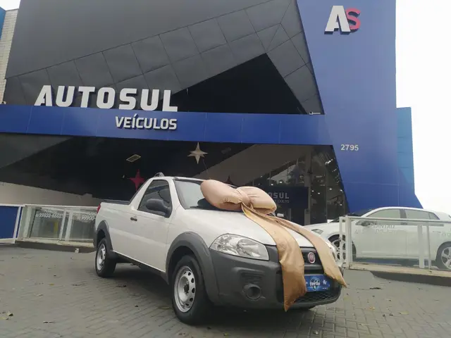 Carro Fiat Strada 2016 Working 1.4 (Flex)