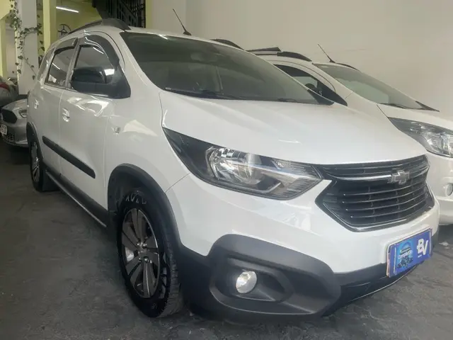 Carro Chevrolet Spin 2022 Activ 5 1.8 (Flex) (Aut)