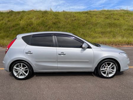 i30 GLS 2.0 16V