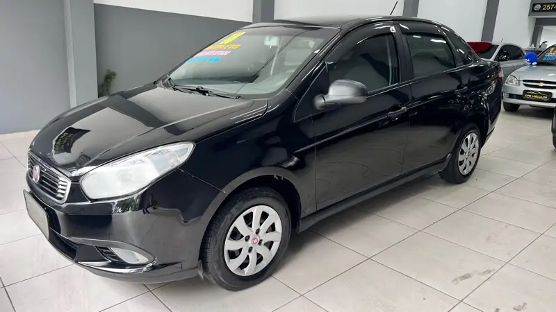 Fiat Grand Siena Attractive 1.0 (Flex)