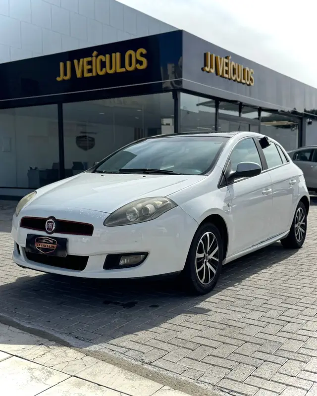 Carro Fiat Bravo 2014 Sporting 1.8 16V (Flex)