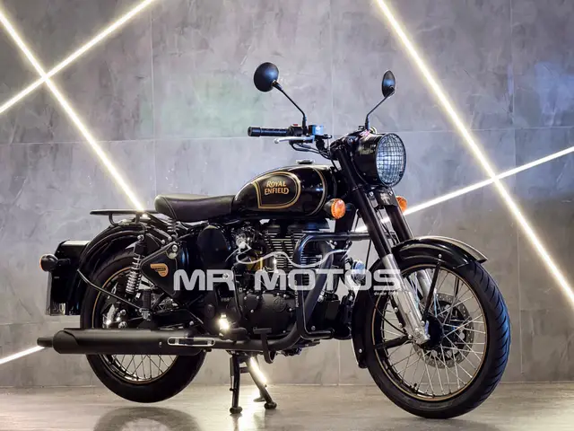 Carro Royal Enfield Classic 500 2022 Classic Tribute Black 500 EFI