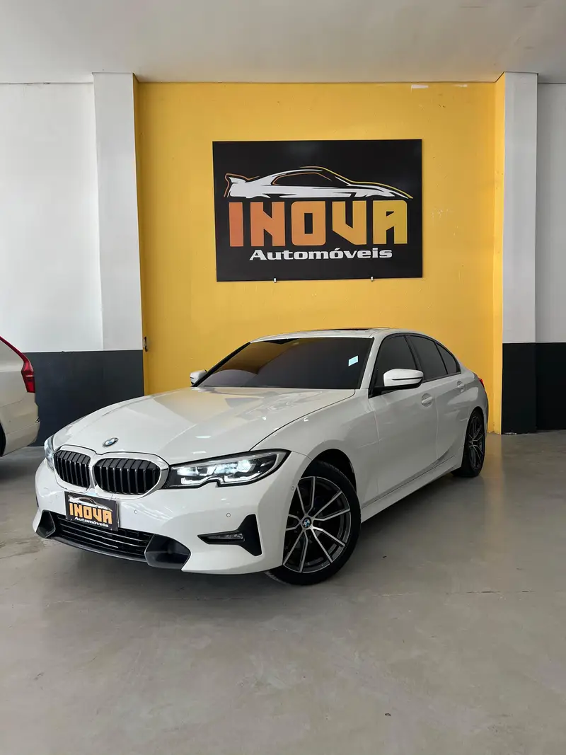 BMW 320i Sport GP 2.0 Turbo