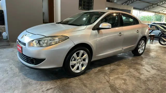 Carro Renault Fluence 2012 2.0 16V Dynamique (Aut) (Flex)