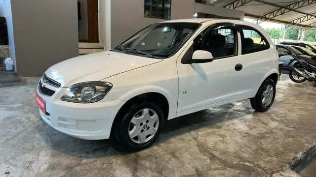 Carro Chevrolet Celta 2012 LS 1.0 (Flex) 2p