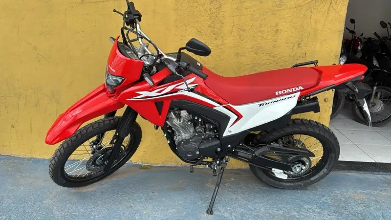Honda XR 300L Tornado