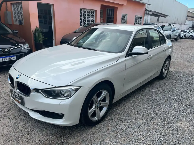 BMW 320i 320i Sport ActiveFlex