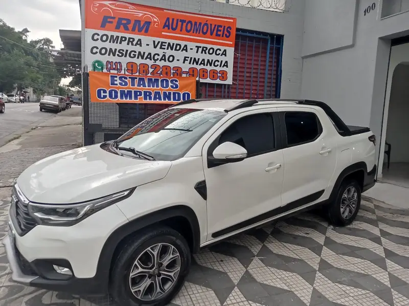 Fiat Strada Volcano 1.3 CD (Flex)