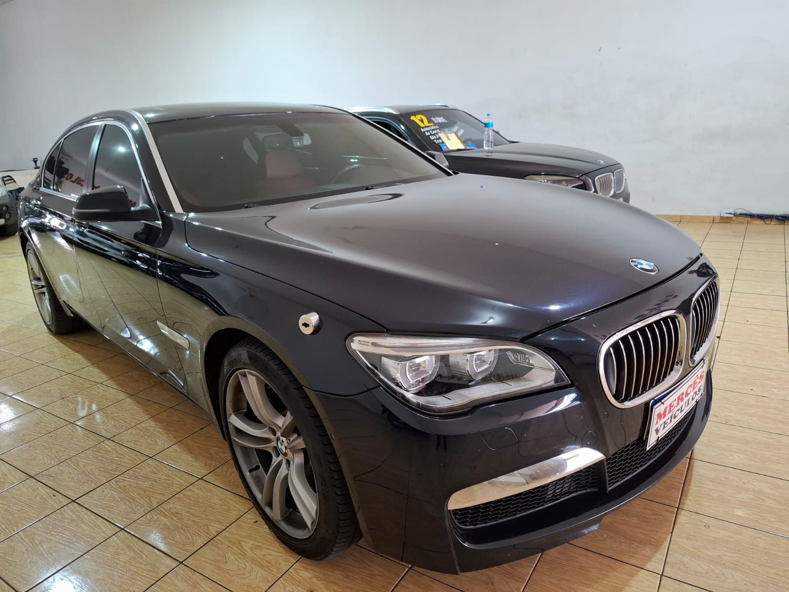 BMW 750i