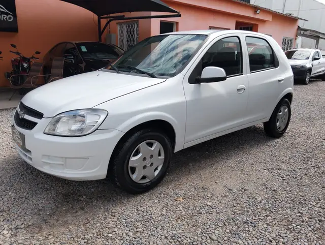 Carro Chevrolet Celta 2012 LT 1.0 (Flex)