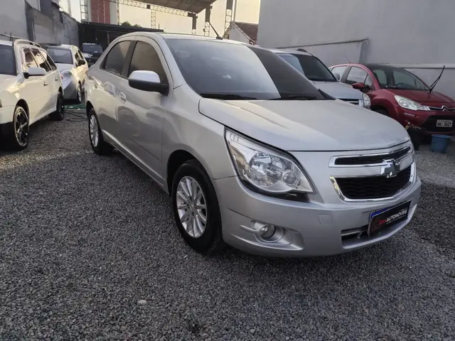 Carro Chevrolet Cobalt 2015 LTZ 1.4 8V (Flex)